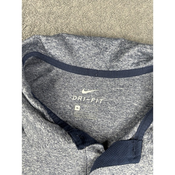 UNC Greensboro Nike Polo Size XL Gray Dri-Fit Men's - Picture 4 of 9